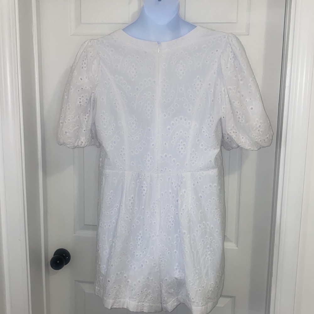 Express White Eyelet Pattern Romper With Pockets … - image 2